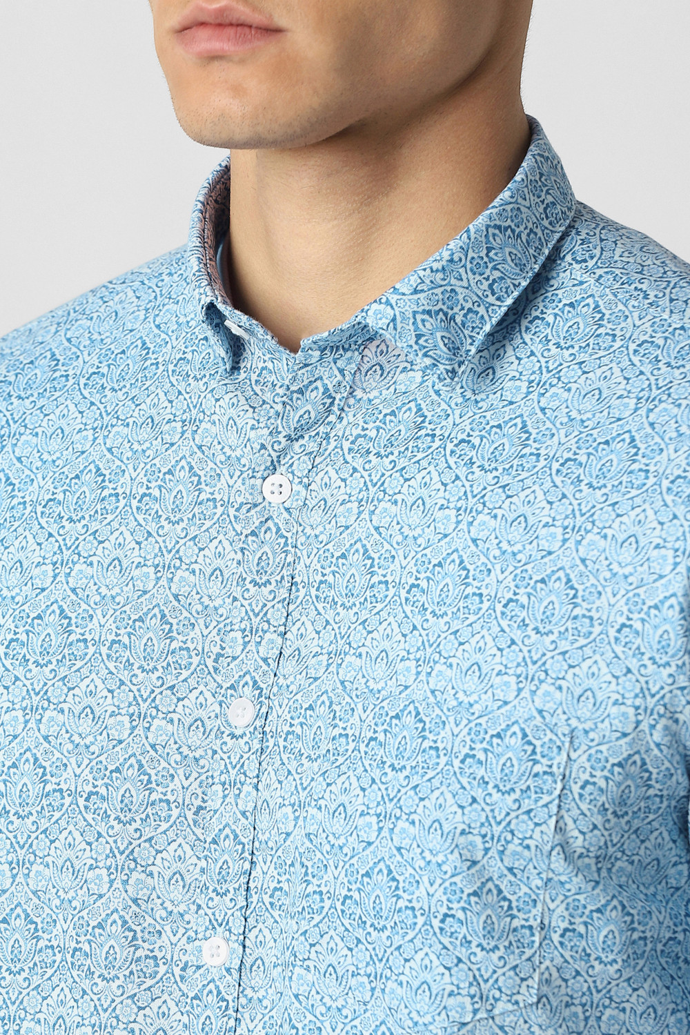 Image of V DOT BY VAN HEUSEN Men Printed Casual Multicolor Shirt