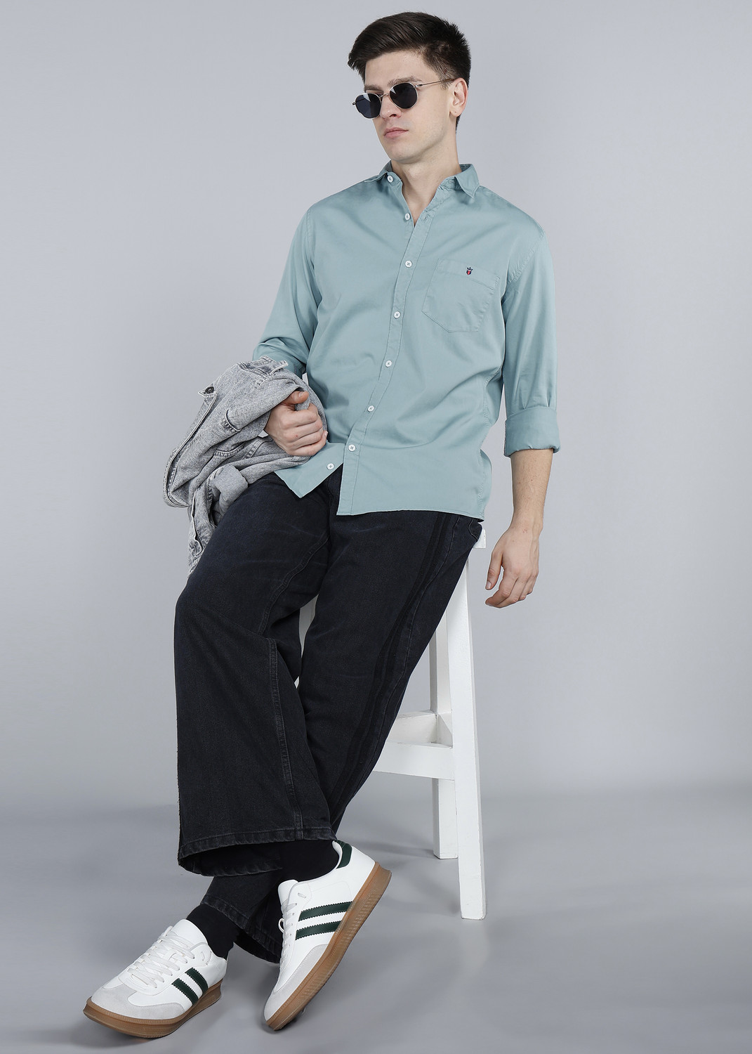 Image of Louis Philippe Jeans Men Slim Fit Solid Casual Shirt