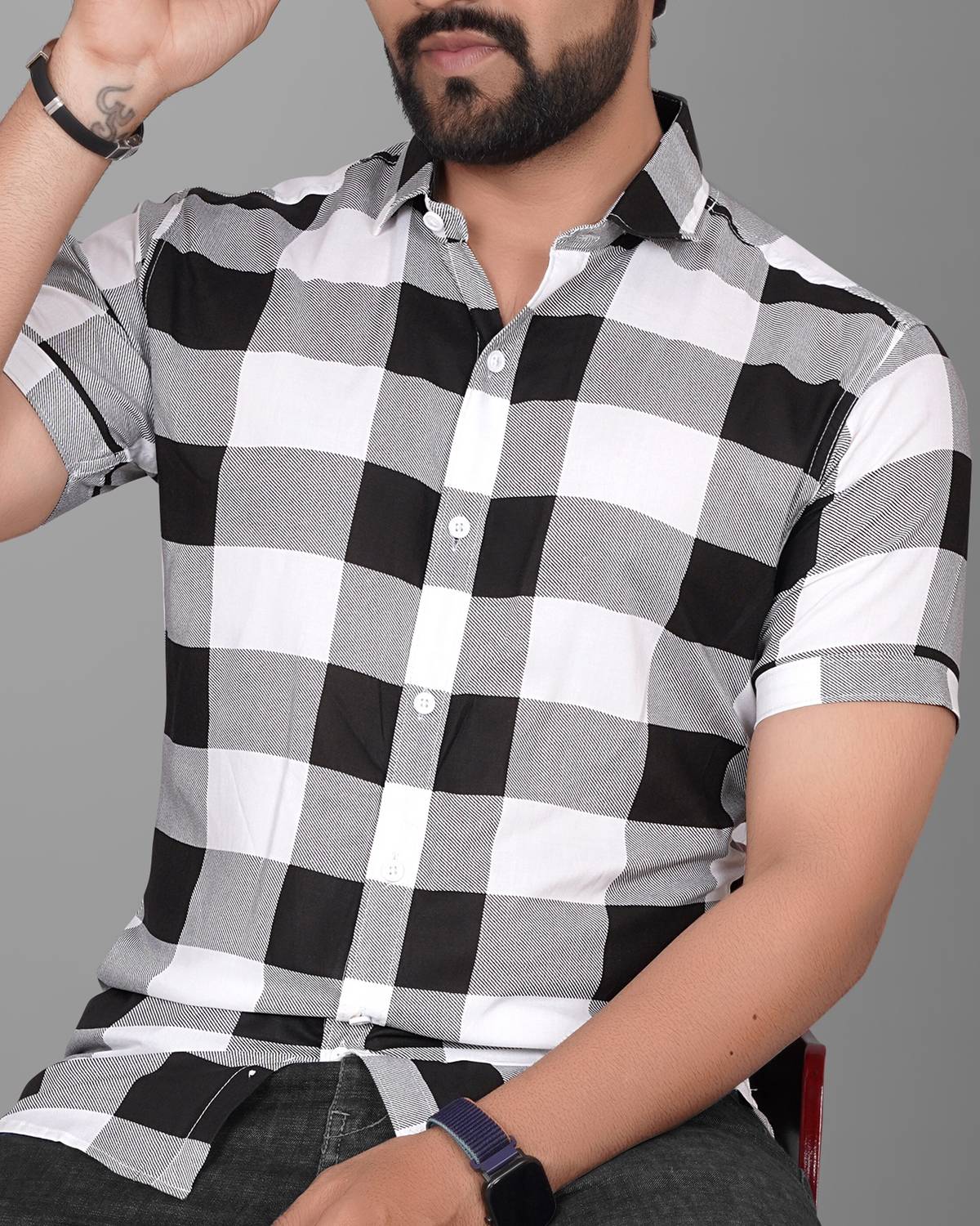 METRONAUT Men Regular Fit Checkered Spread Collar Casual Shirt