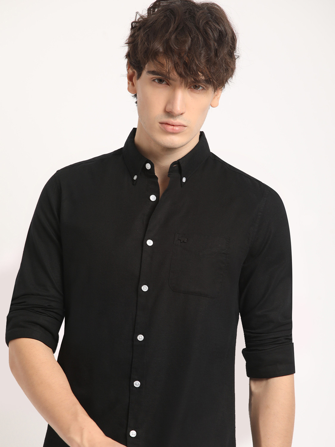 Image of THE BEAR HOUSE Men Solid Casual Black Shirt