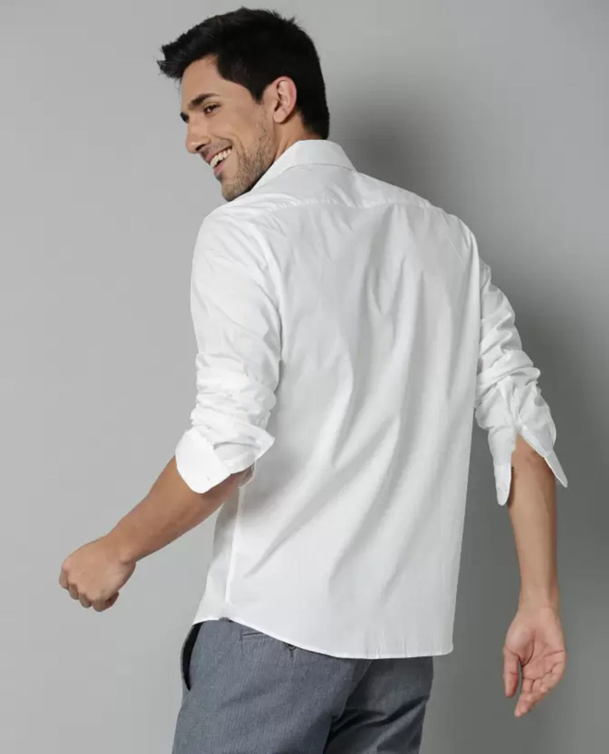 Image of GLOREN Men Solid Casual White Shirt