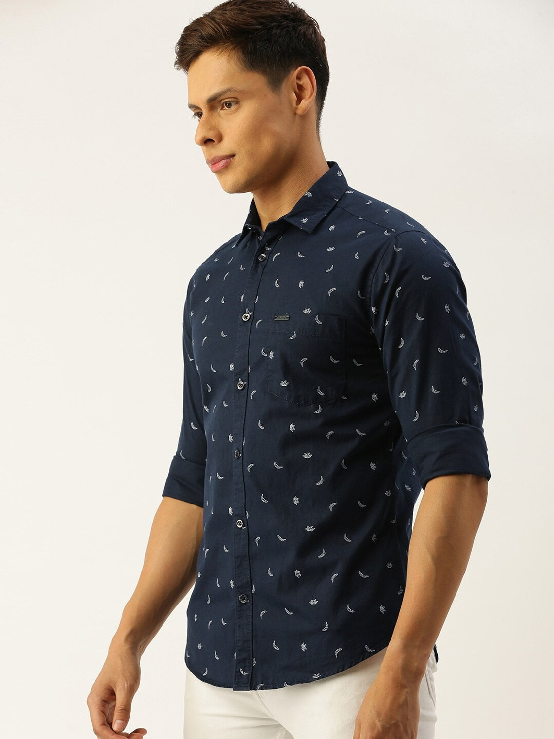 Image of The Indian Garage Co. Men Graphic Print Casual Blue Shirt