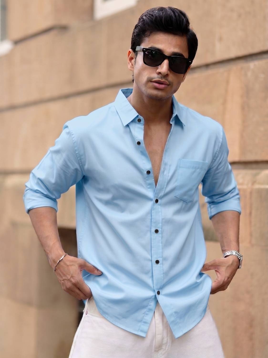 ViRAST Men Light Blue Casual Shirt