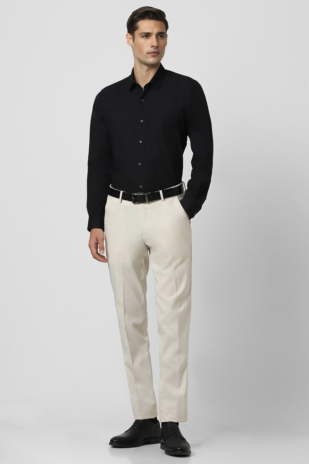 Image of PETER ENGLAND Men Solid Formal Black Shirt