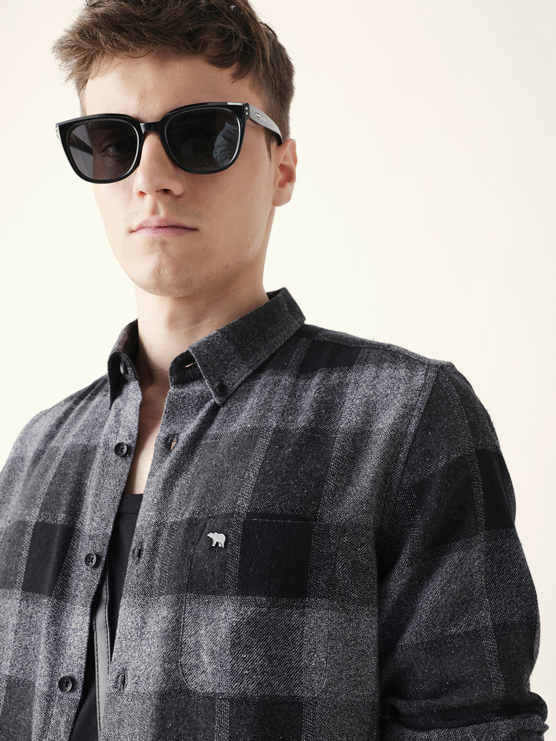 Image of THE BEAR HOUSE Men Checkered Casual Black, Grey Shirt