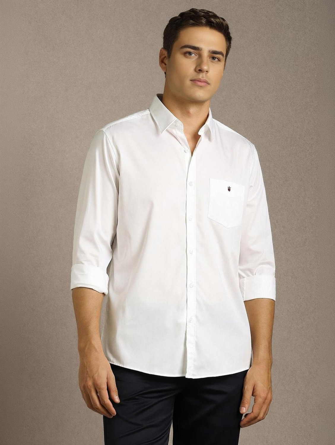 Image of LOUIS PHILIPPE Men Solid Casual White Shirt