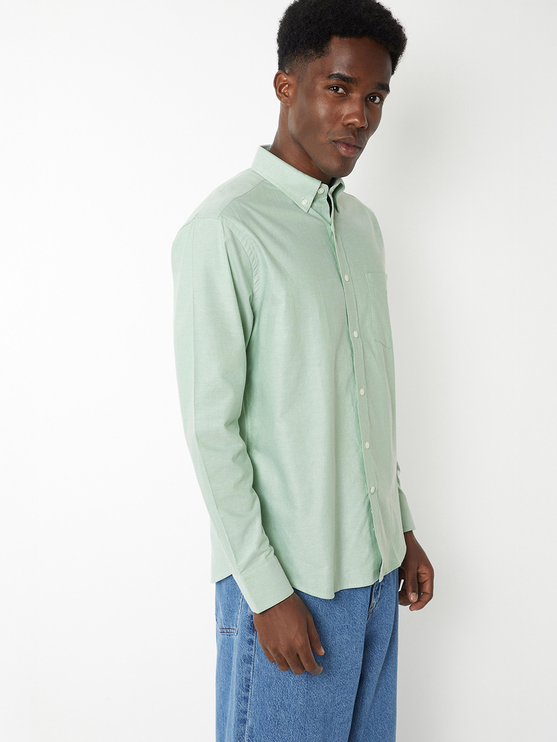 Image of MAX Men Solid Casual Green Shirt