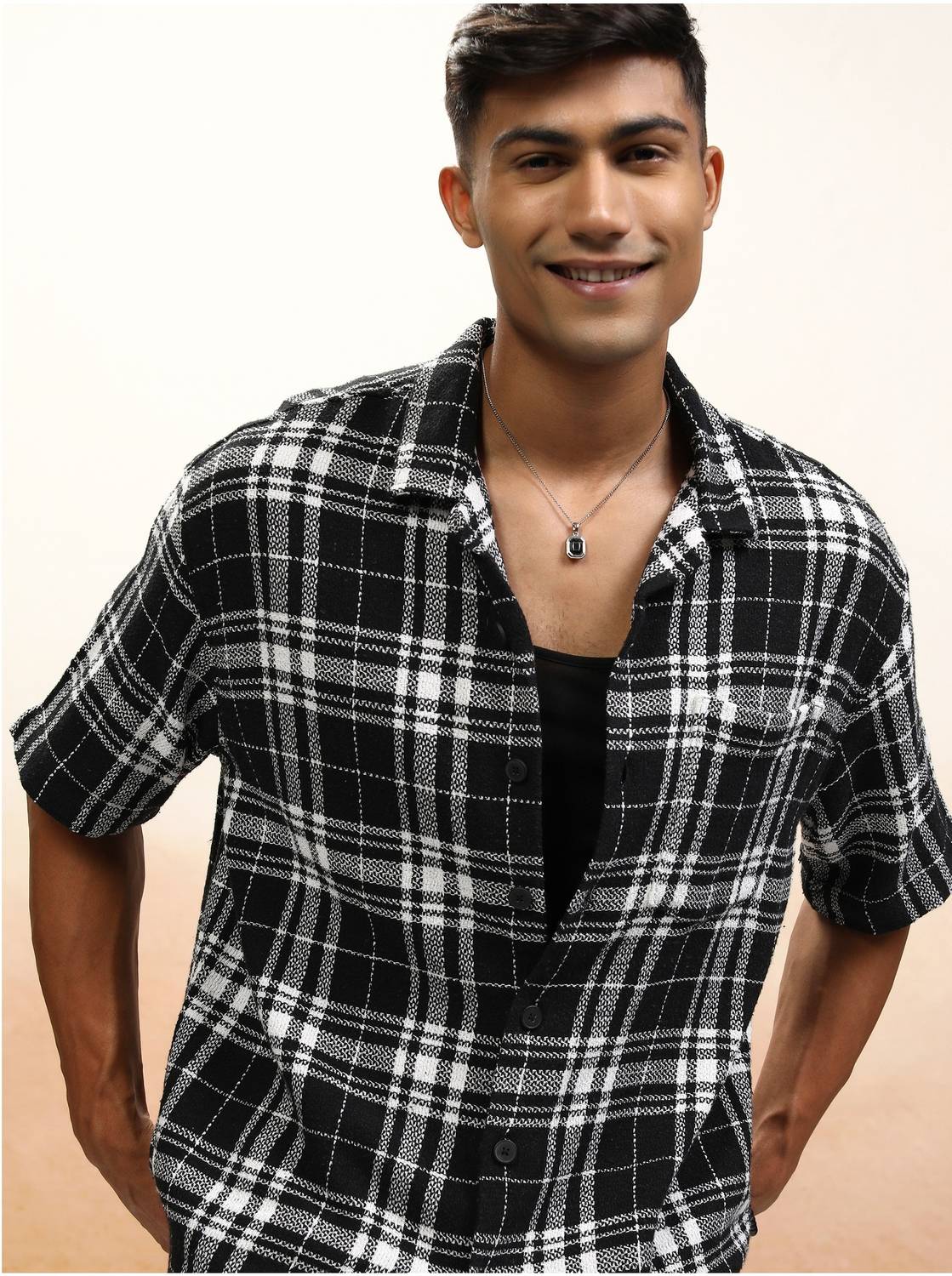 HIGHLANDER Men Checkered Casual Black, White Shirt - Image 1