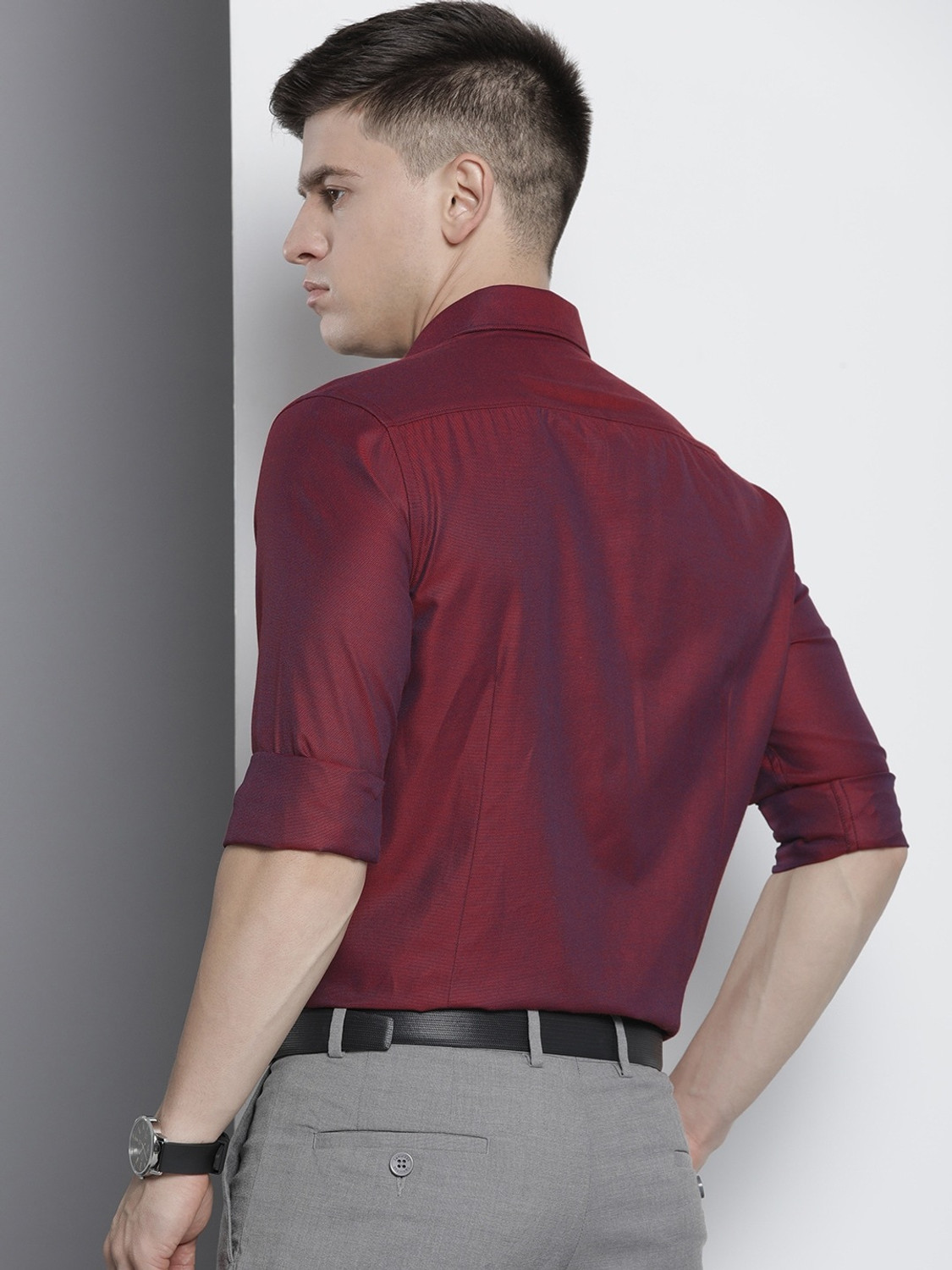 Image of The Indian Garage Co. Men Solid Formal Red Shirt