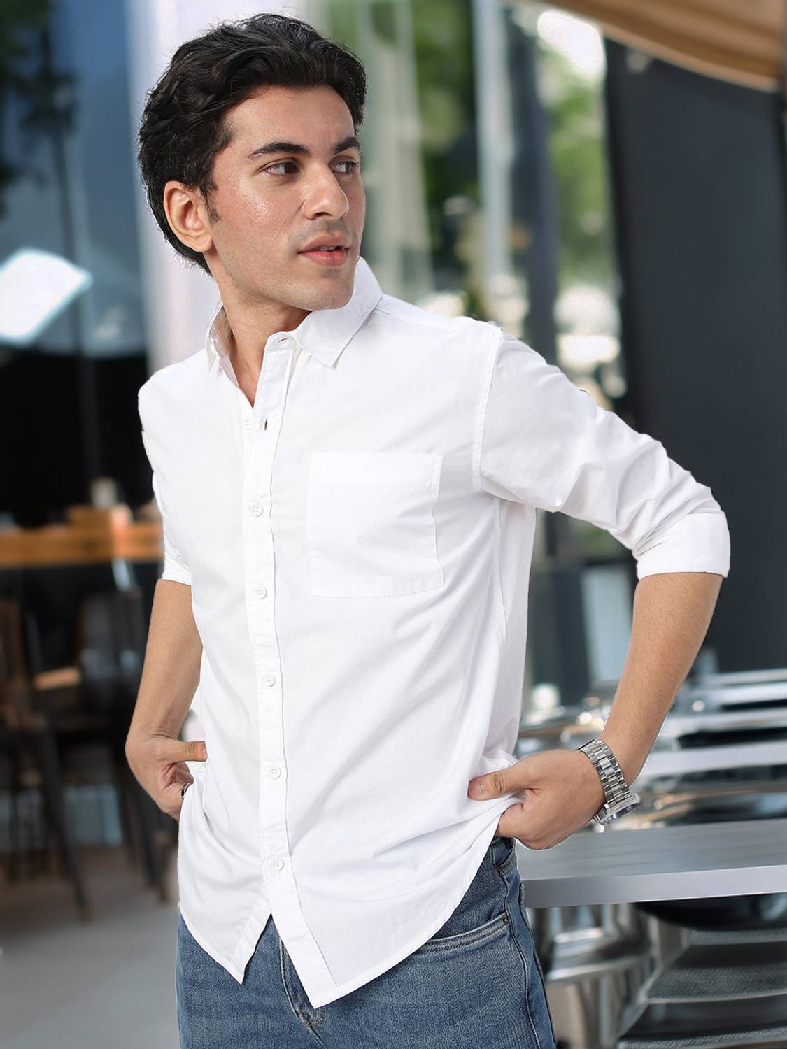 Urbano Fashion Men Regular Fit Solid Spread Collar Casual Shirt