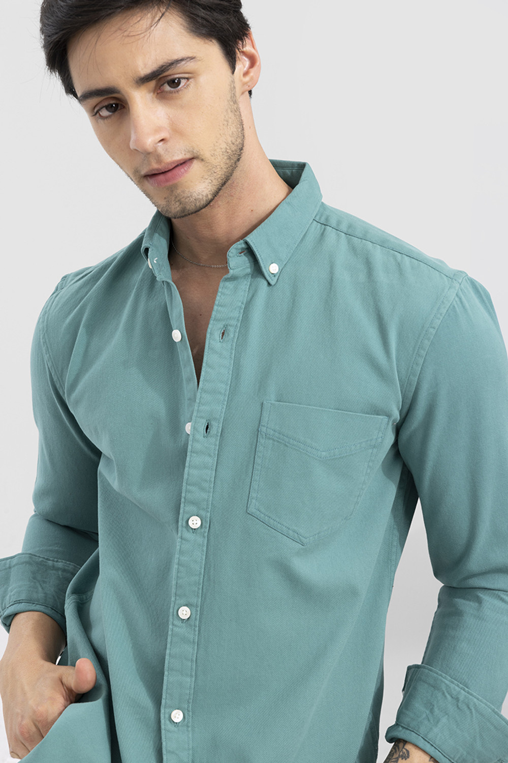 Image of Snitch Men Solid Casual Green Shirt