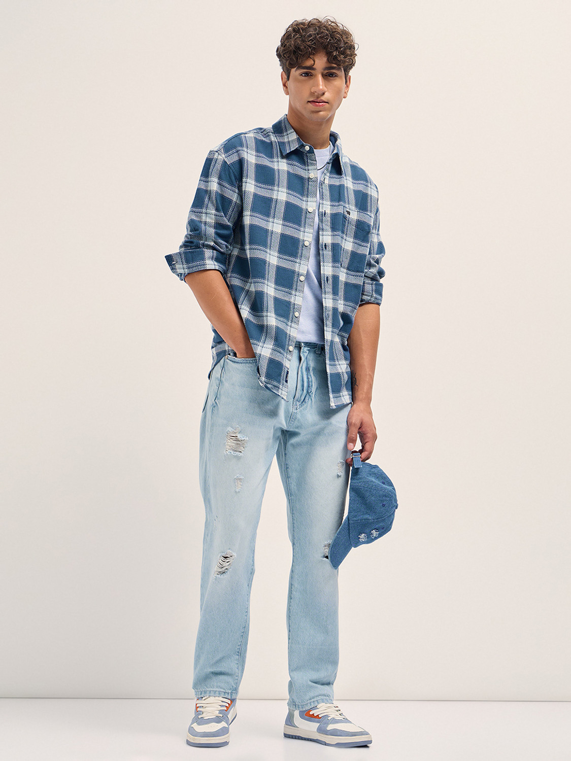 Image of THE BEAR HOUSE Men Checkered Casual Blue Shirt