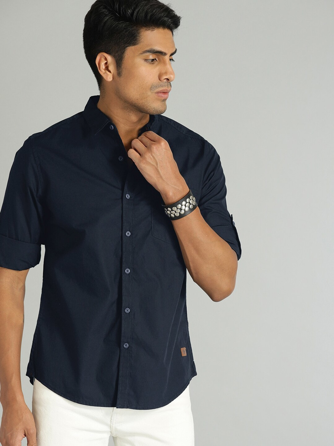 Image of Roadster Men Solid Casual Blue Shirt