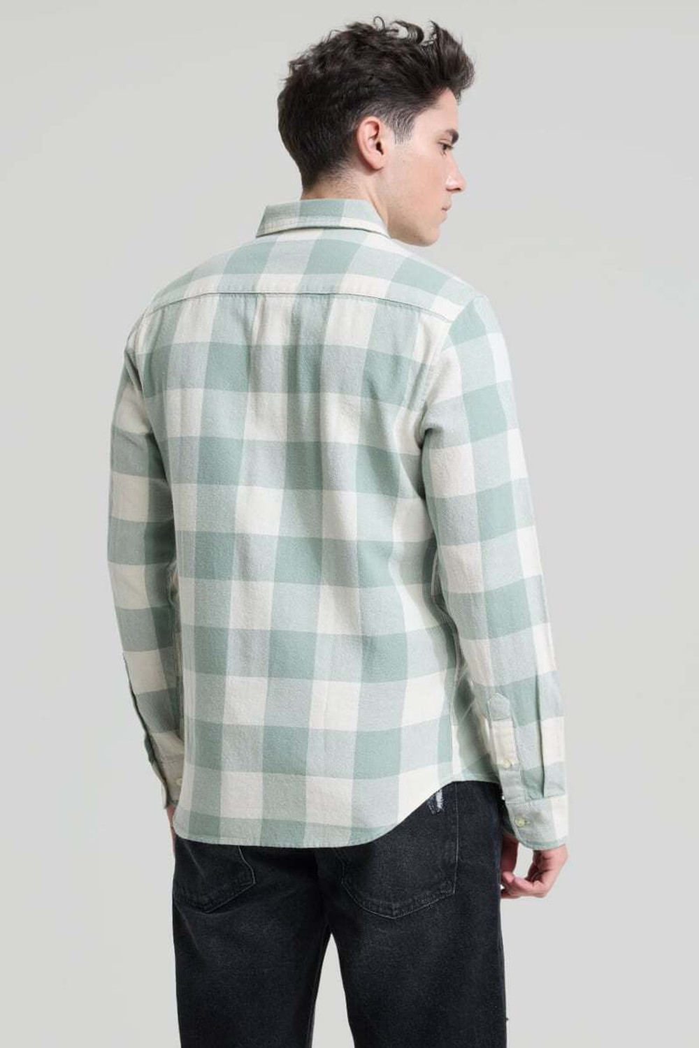 Image of Snitch Men Checkered Casual Green Shirt