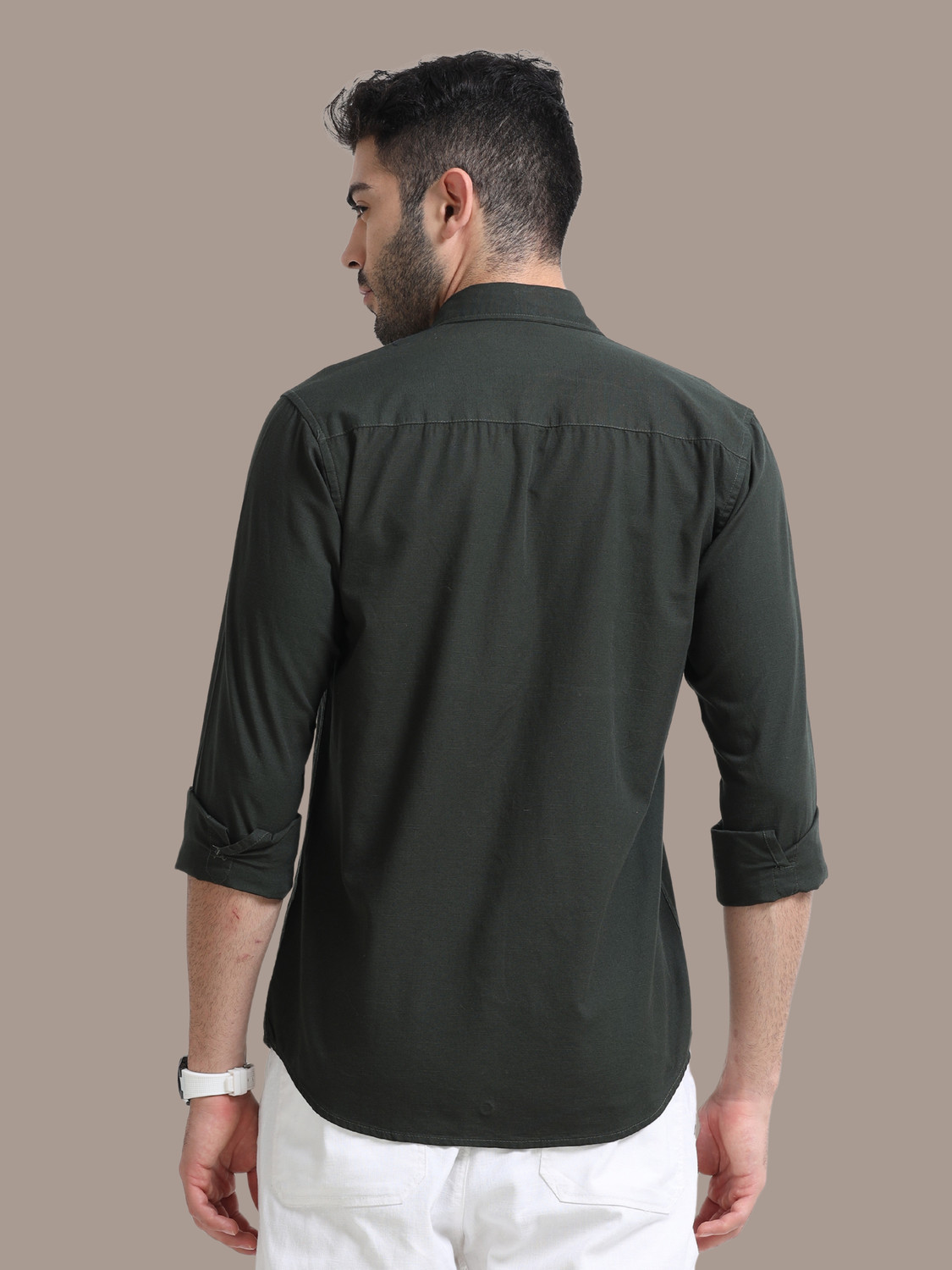 Image of UNSEEN Men Solid Casual Green Shirt