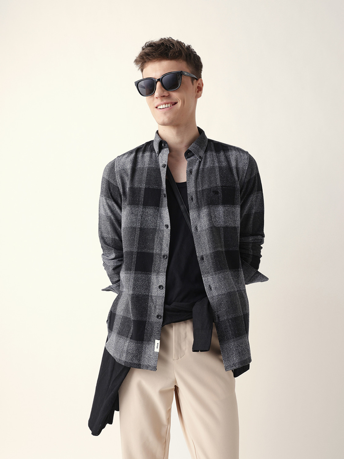 Image of THE BEAR HOUSE Men Checkered Casual Black, Grey Shirt