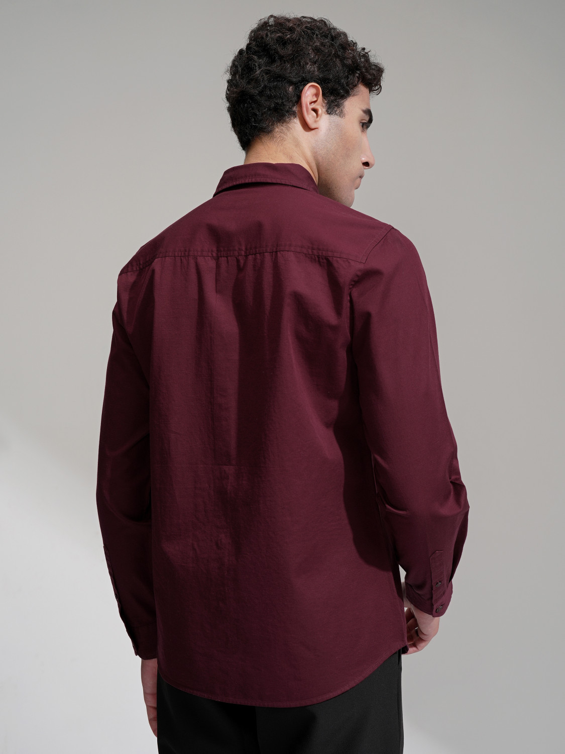 Image of HIGHLANDER Men Solid Casual Maroon Shirt