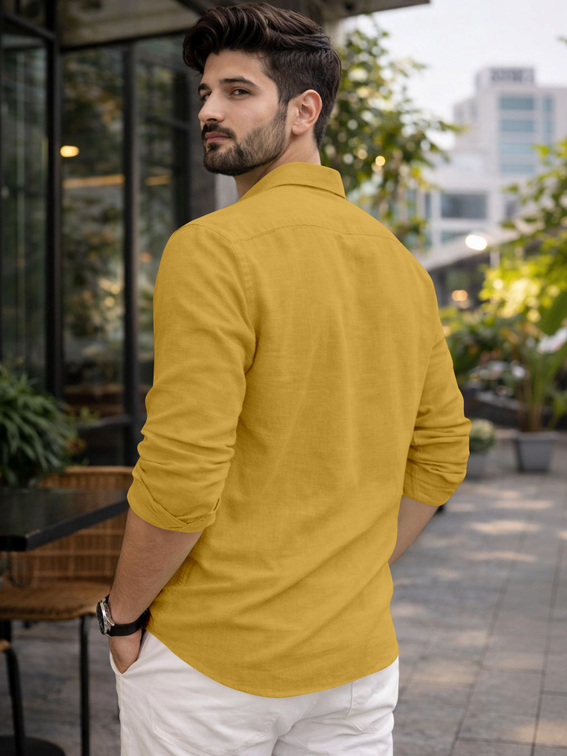 Image of Mameru Men Regular Fit Solid Spread Collar Casual Shirt