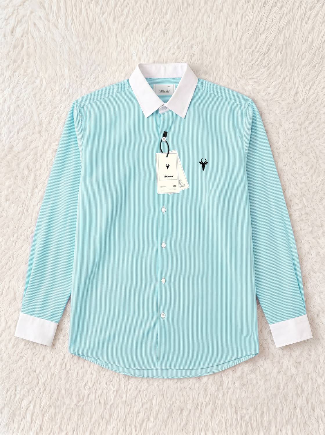 vdlooks Men Light Blue Striped Shirt - Image 2