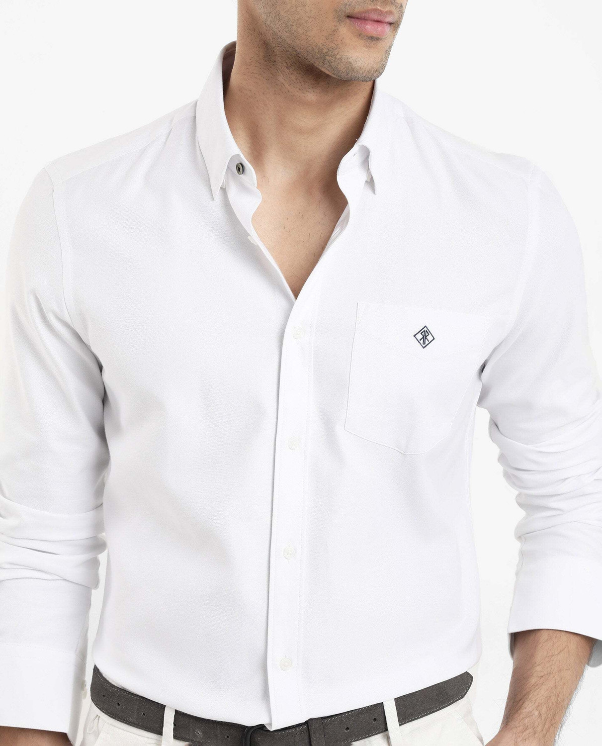 Image of RARE RABBIT Men Solid Formal White Shirt