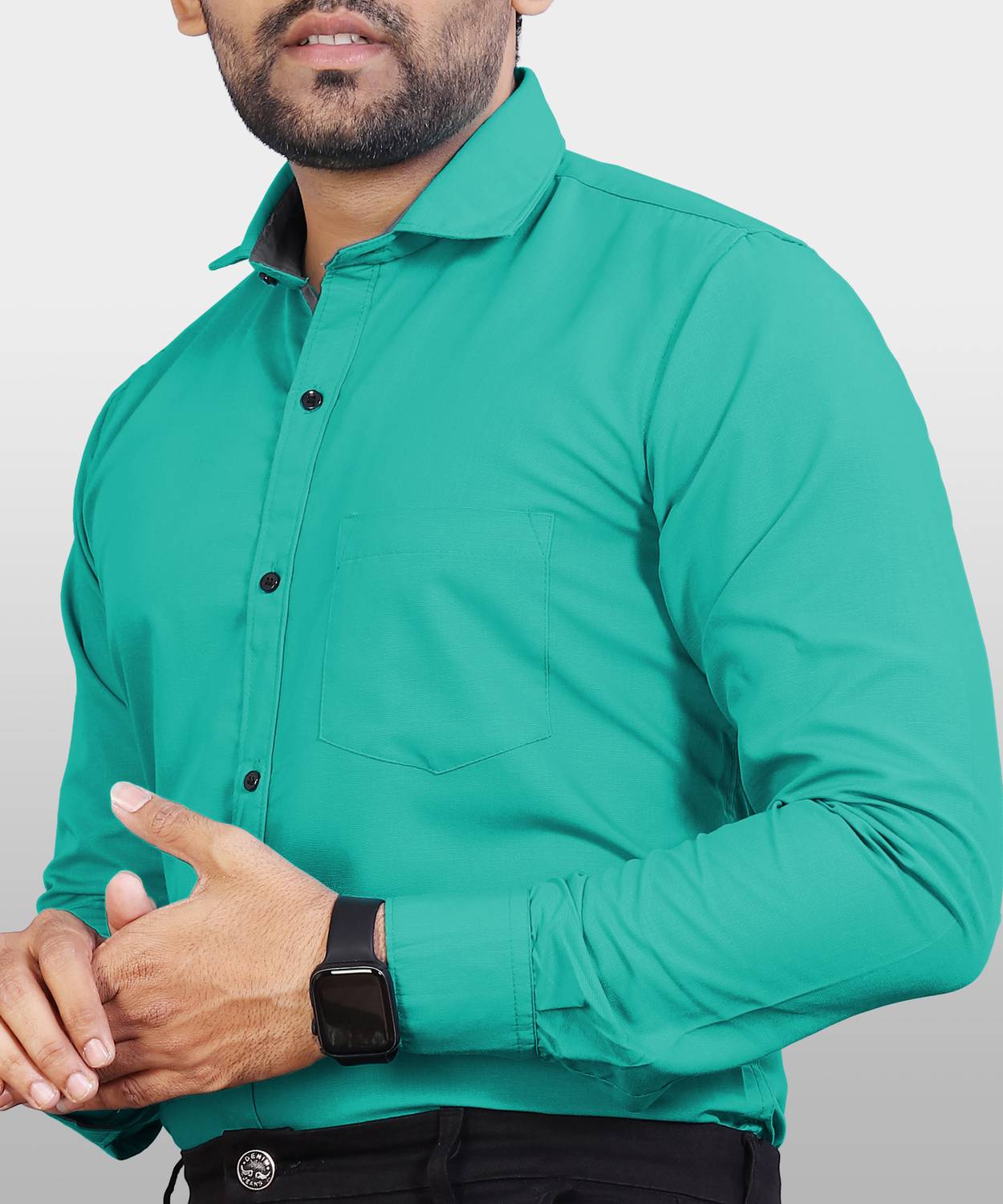 METRONAUT Men Regular Fit Solid Slim Collar Casual Shirt