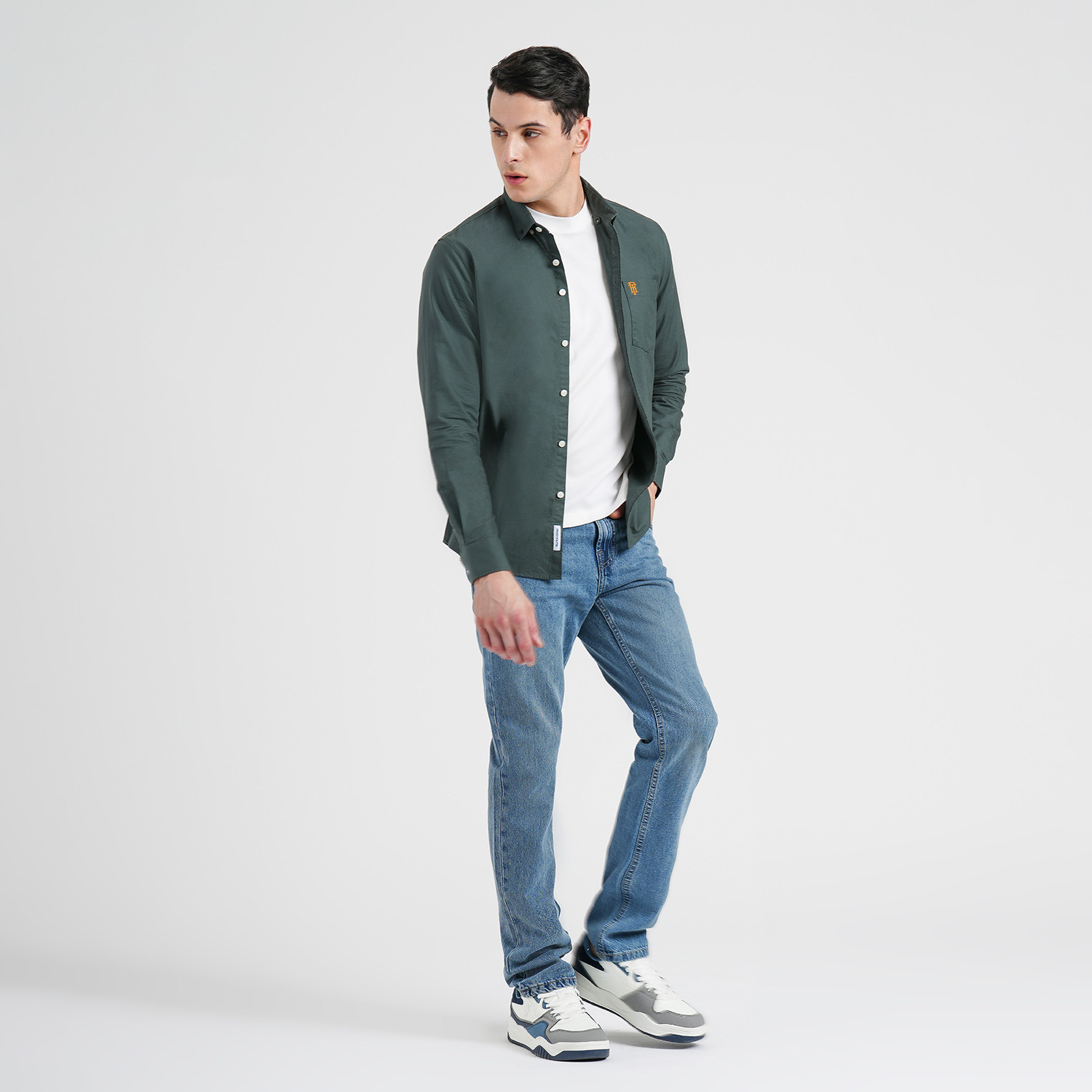 Image of RED TAPE Men Solid Casual Green Shirt