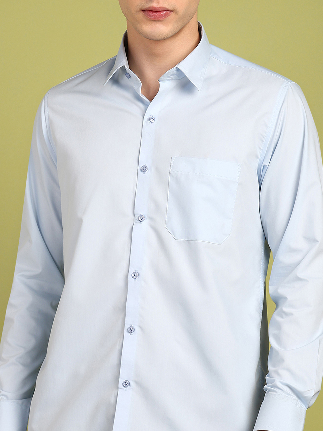 Image of FUBAR Men Slim Fit Solid Spread Collar Formal Shirt