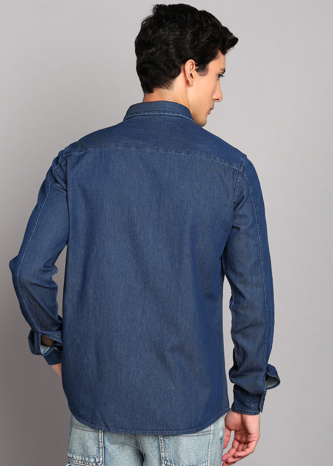 Image of INTEGRITI Men Slim Fit Solid Spread Collar Casual Shirt