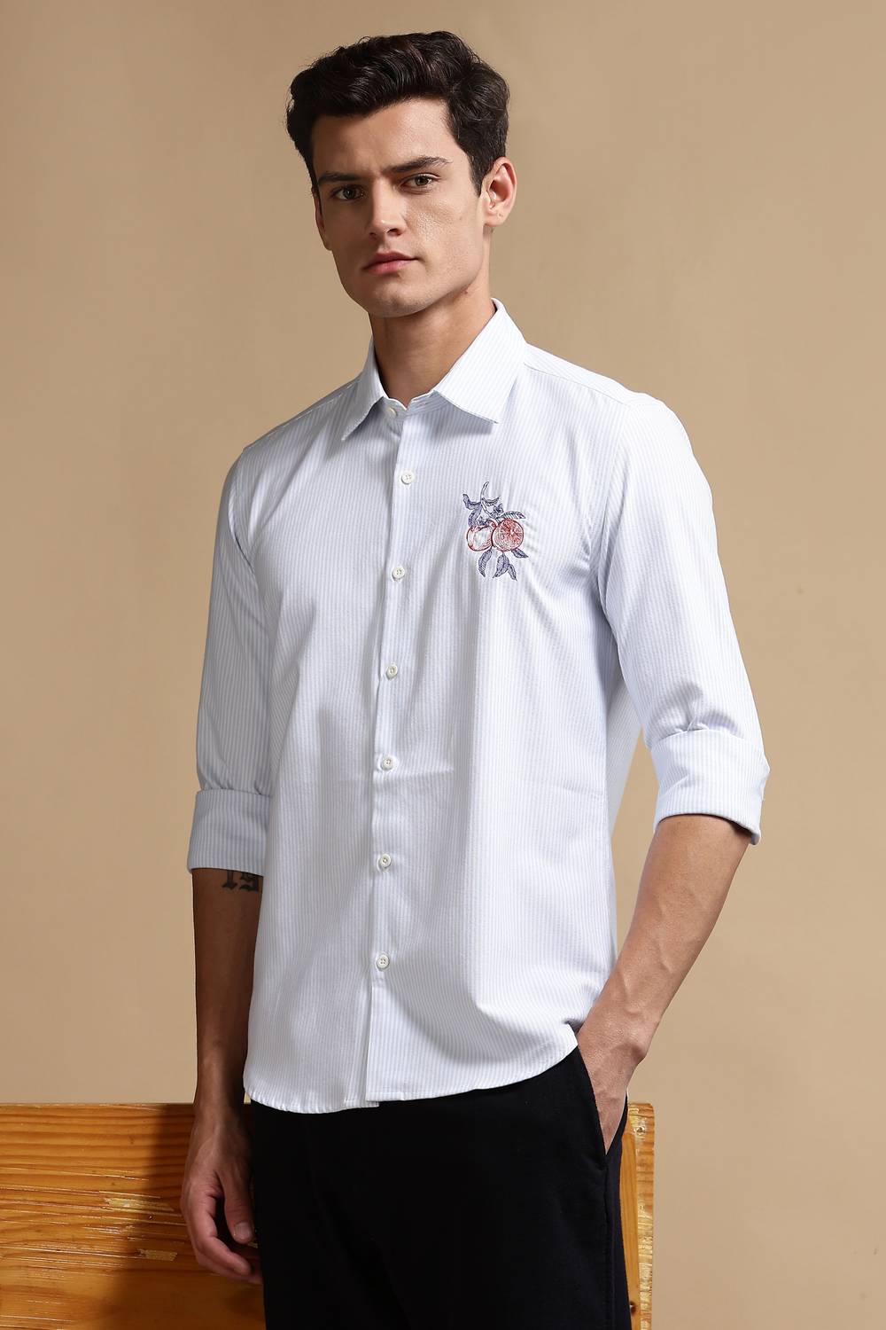 Eszett Men Embroidered Casual White Shirt - Buy Eszett Men