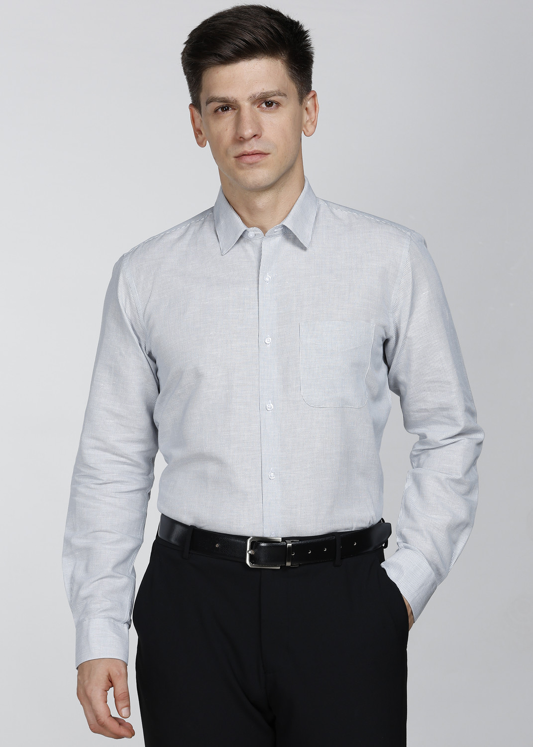 Image of PETER ENGLAND Men Slim Fit Striped Formal Shirt