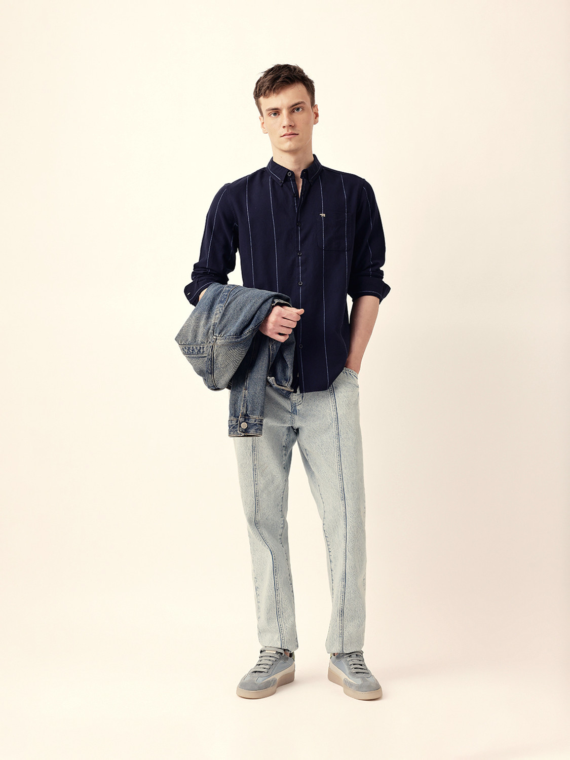 Image of THE BEAR HOUSE Men Striped Casual Dark Blue Shirt