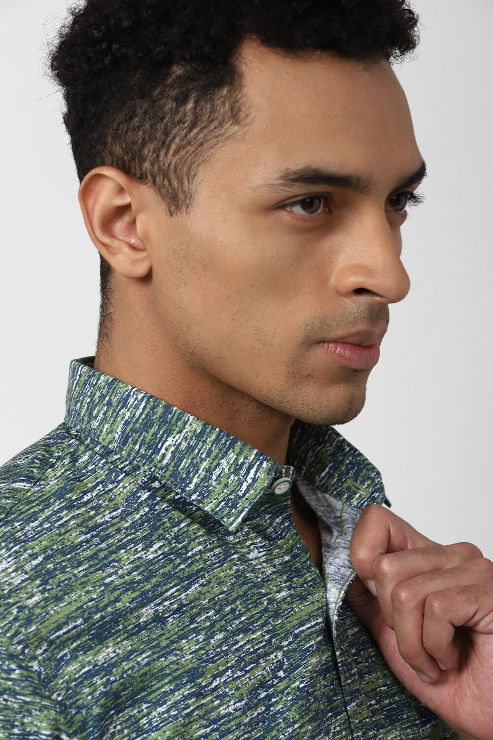 Image of PETER ENGLAND Men Printed Casual Green Shirt