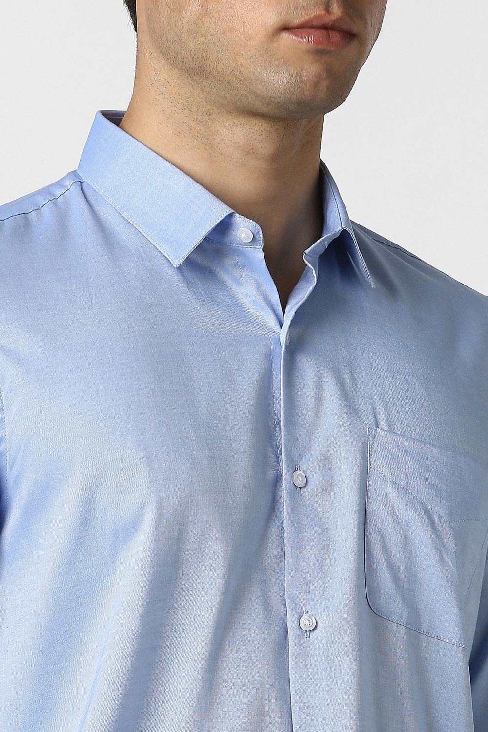 Image of PETER ENGLAND Men Slim Fit Solid Formal Shirt