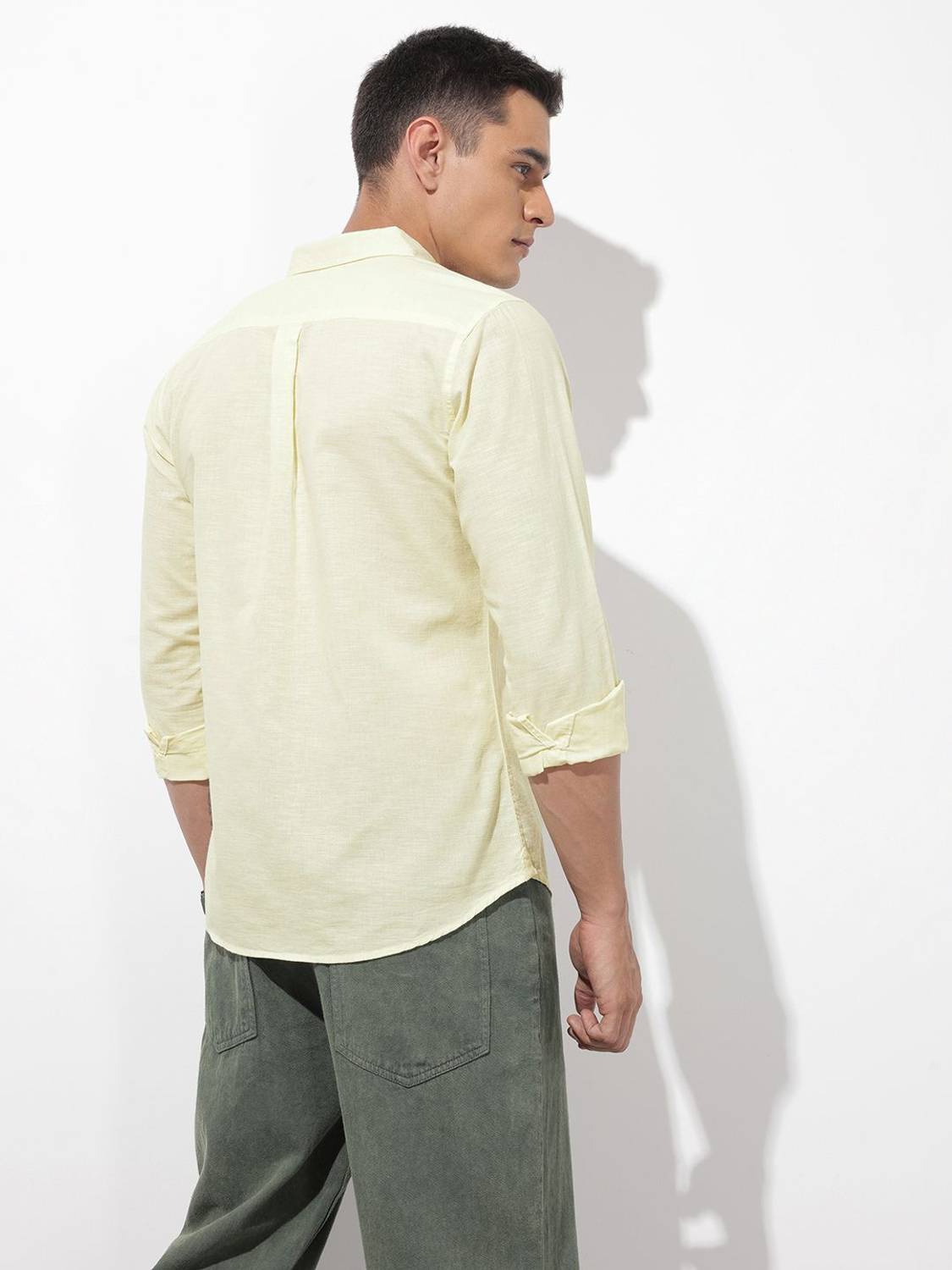 Roadster Men Yellow Casual Shirt - Image 4