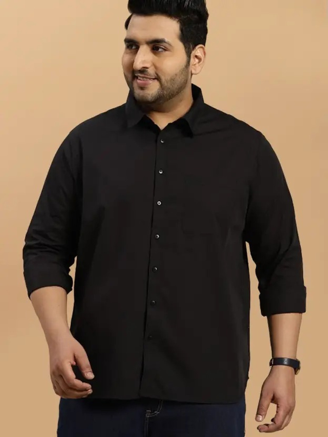 Image of VividStyle Men Regular Fit Solid Casual Shirt