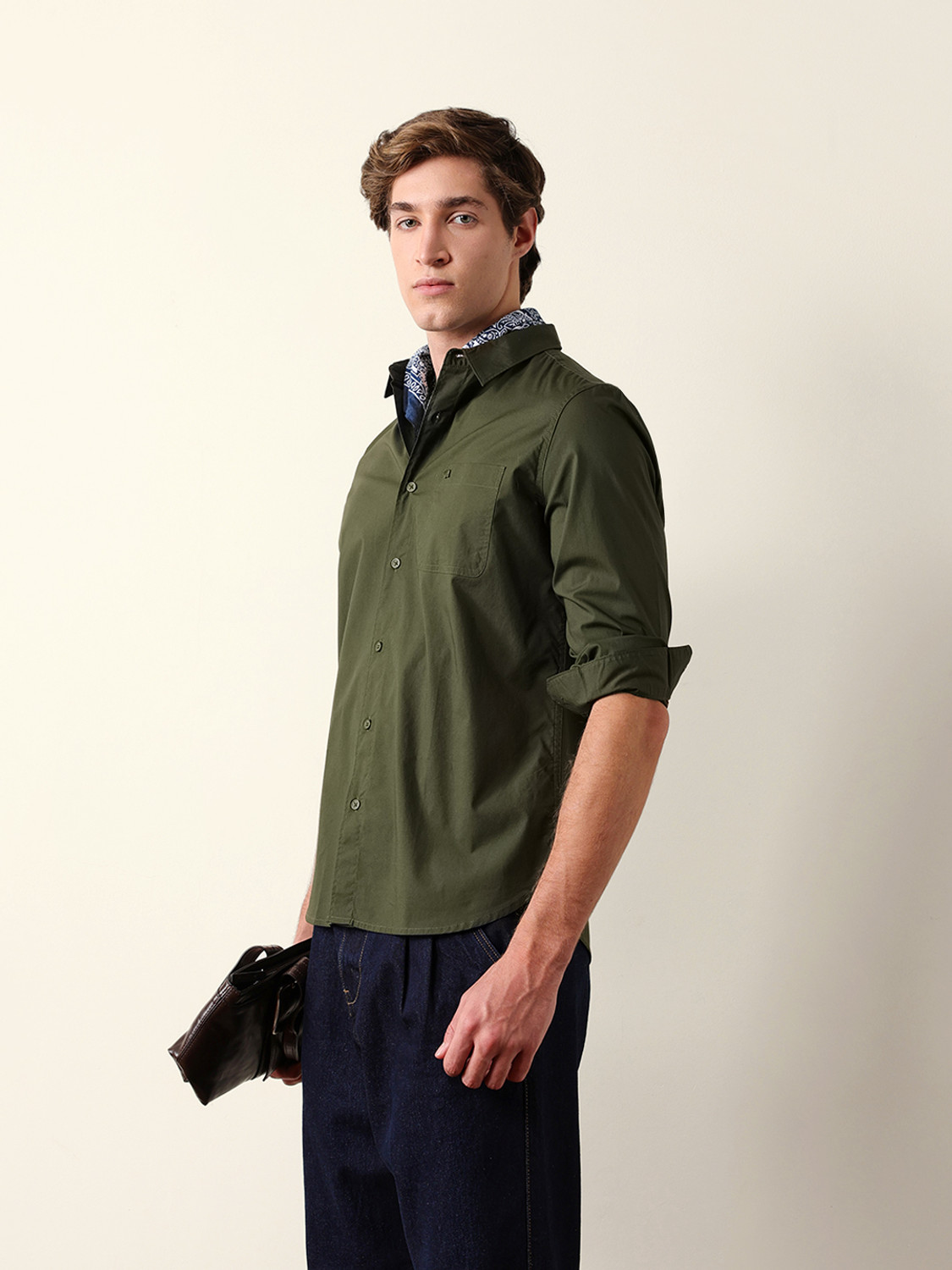 Image of THE BEAR HOUSE Men Solid Casual Green Shirt