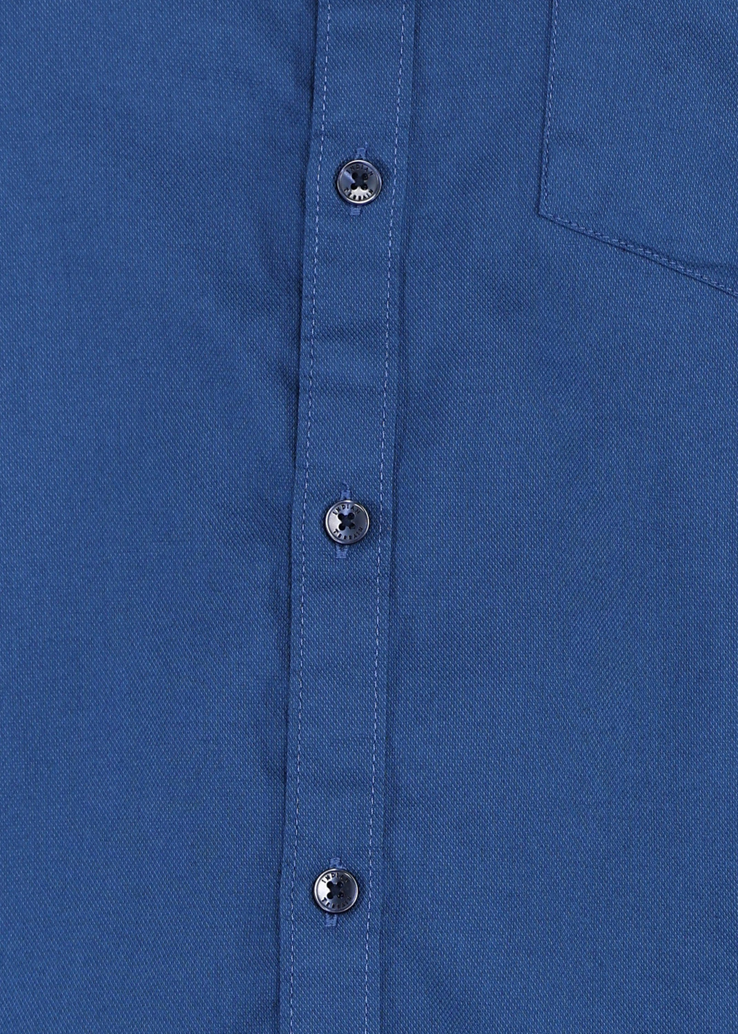 Image of INDIAN TERRAIN Men Solid Casual Dark Blue Shirt