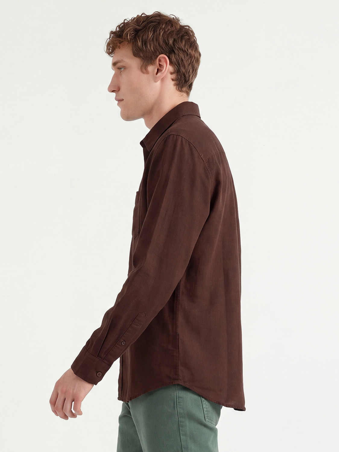 Image of United Colors of Benetton Men Solid Casual Brown Shirt