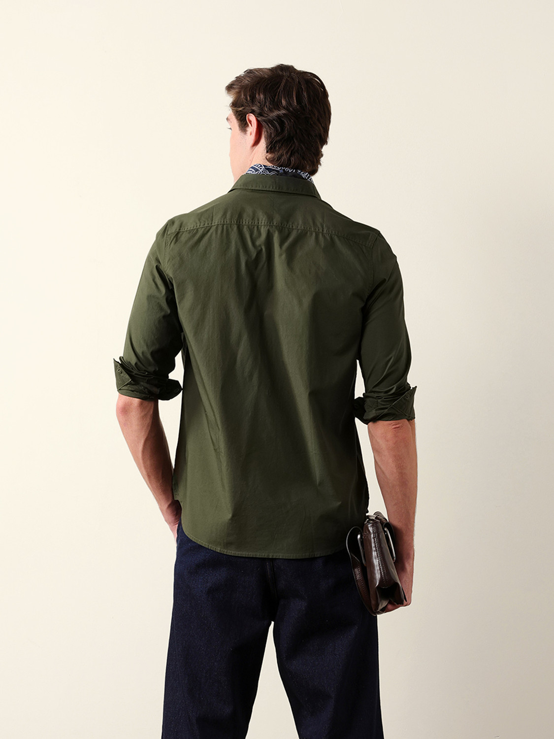 Image of THE BEAR HOUSE Men Solid Casual Green Shirt