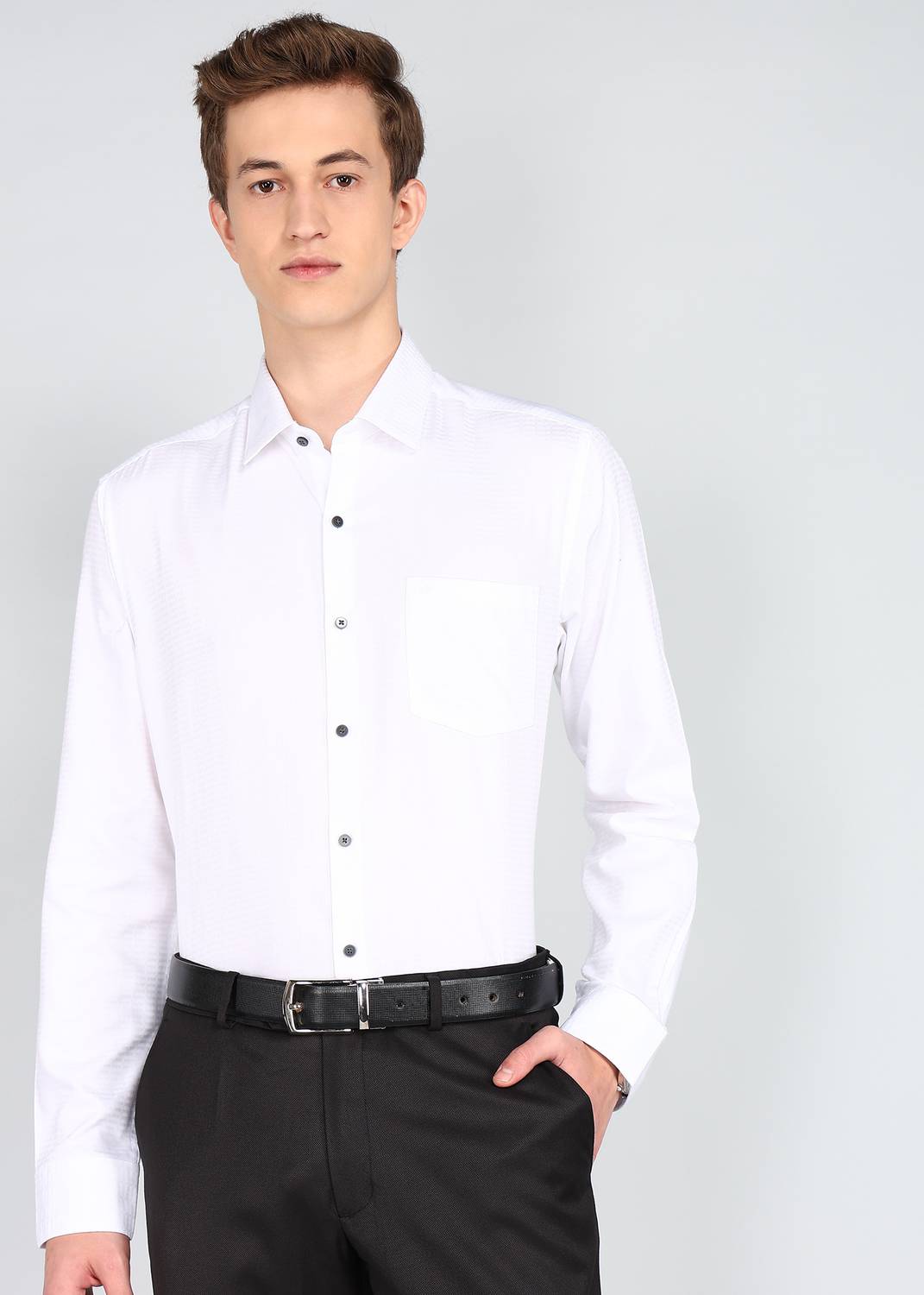 ARROW Men Solid Formal White Shirt