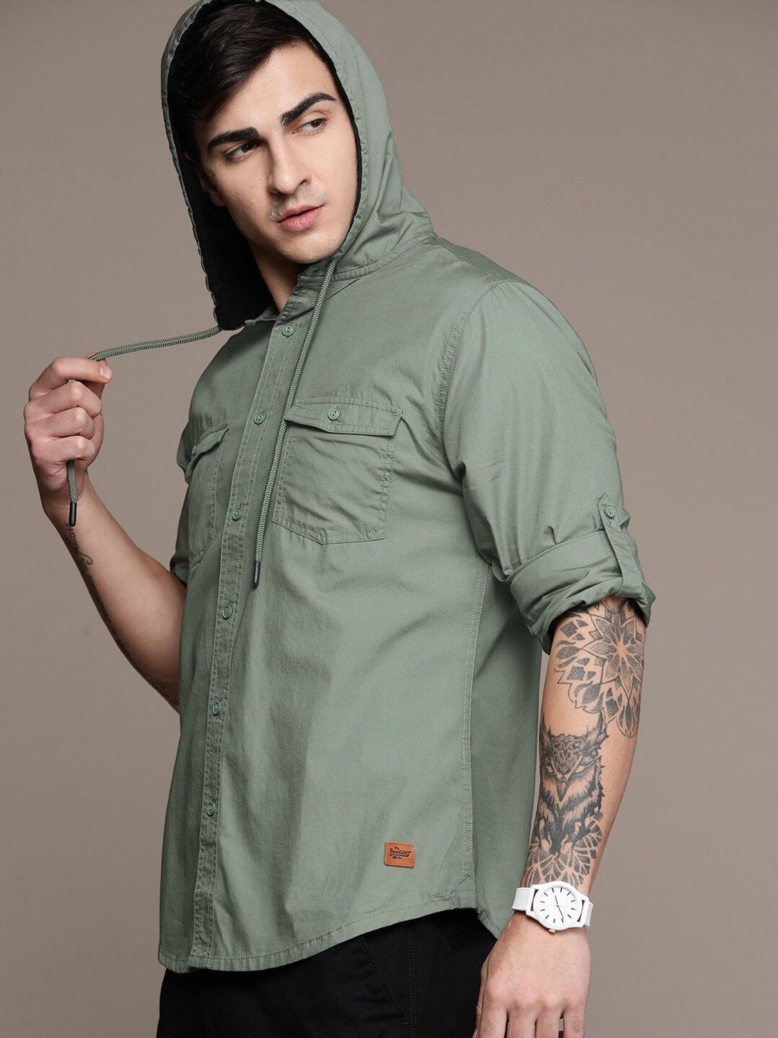 Image of Roadster Men Solid Casual Green Shirt