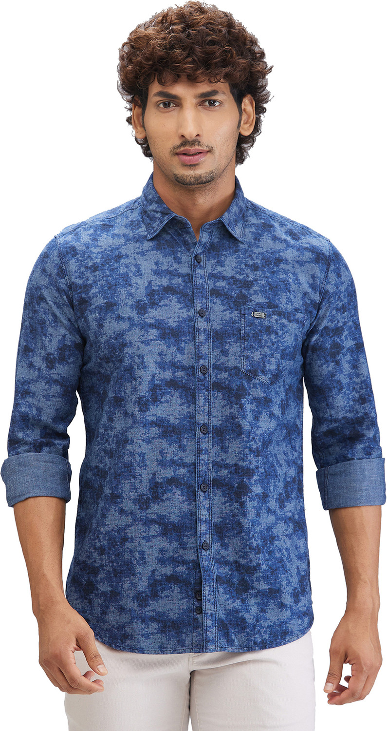 Image of PARX Men Slim Fit Printed Casual Shirt