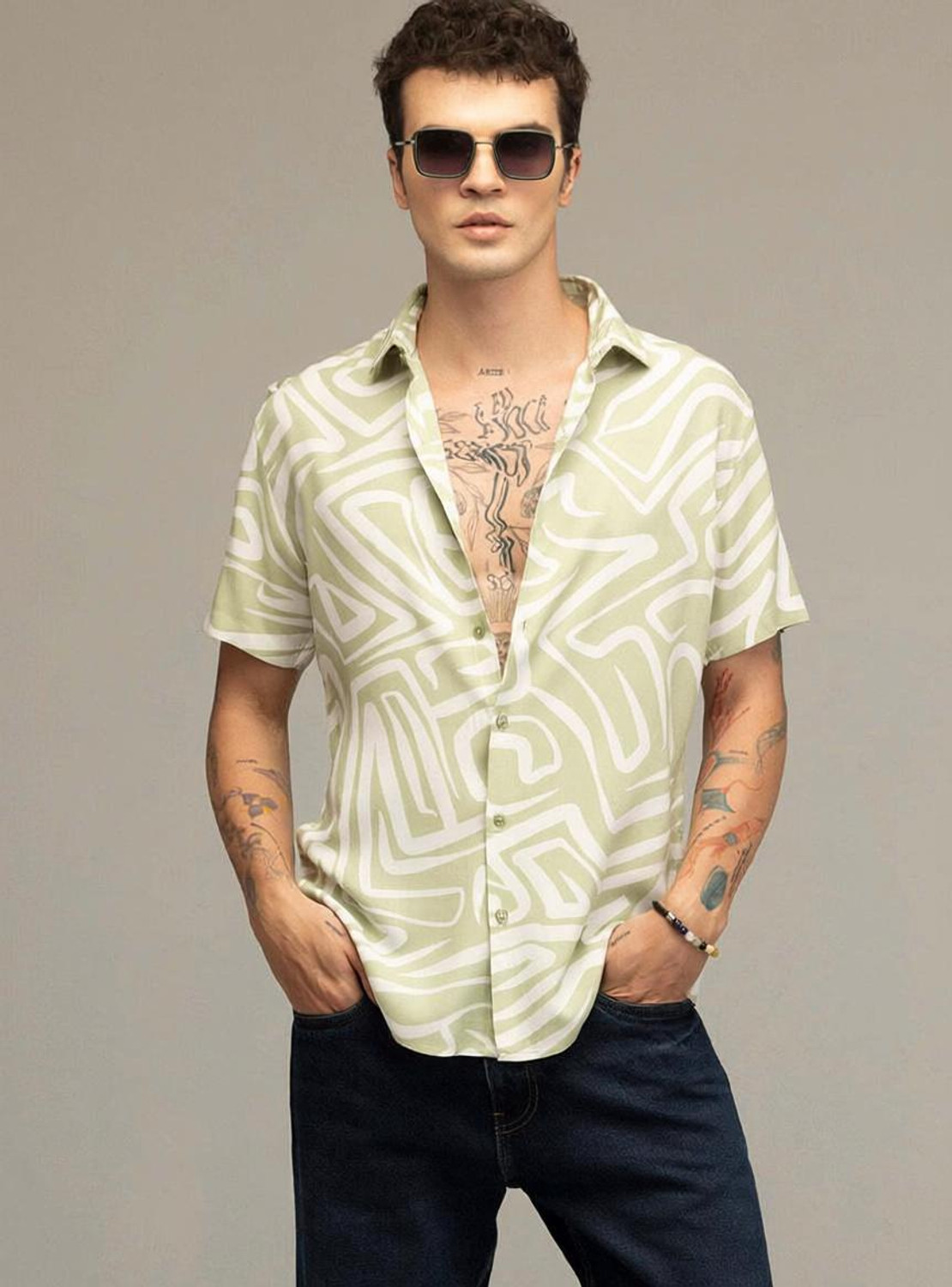 Image of Snitch Men Printed Casual Green Shirt