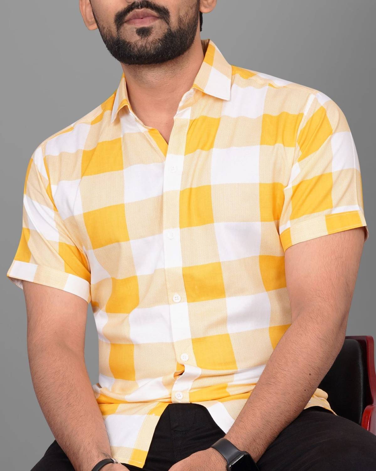 Voroxy Men Regular Fit Printed Spread Collar Casual Shirt