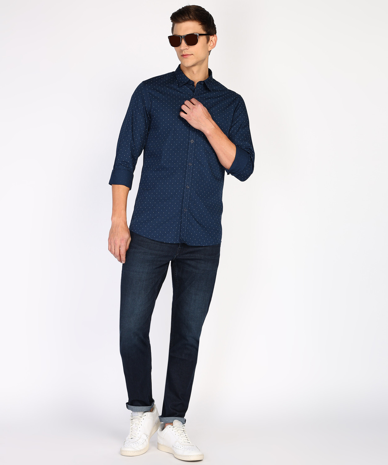 Image of PETER ENGLAND Men Printed Casual Dark Blue Shirt