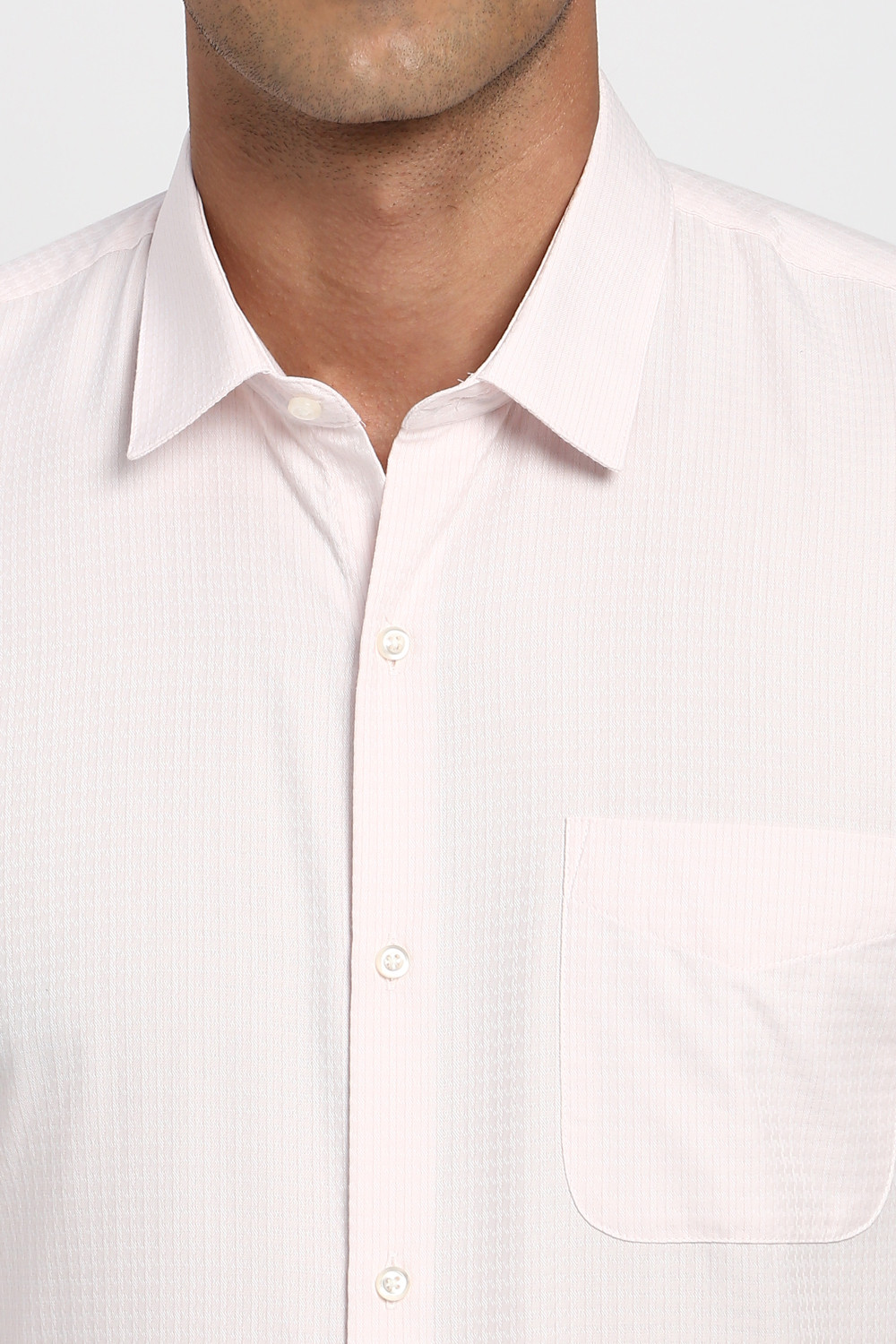 Image of PETER ENGLAND Men Slim Fit Solid Formal Shirt