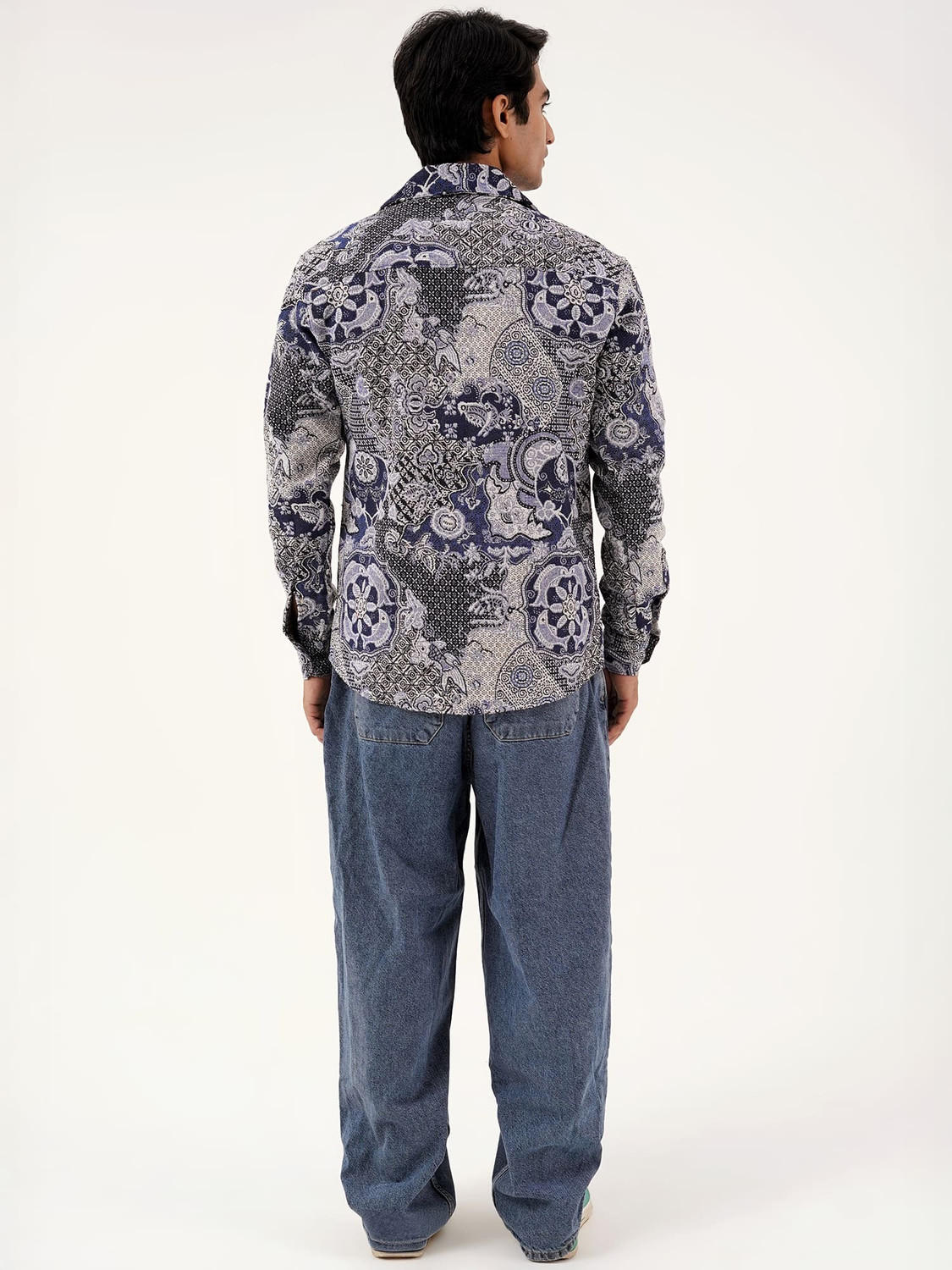 Image of Clazzey Men Printed Casual Blue Shirt