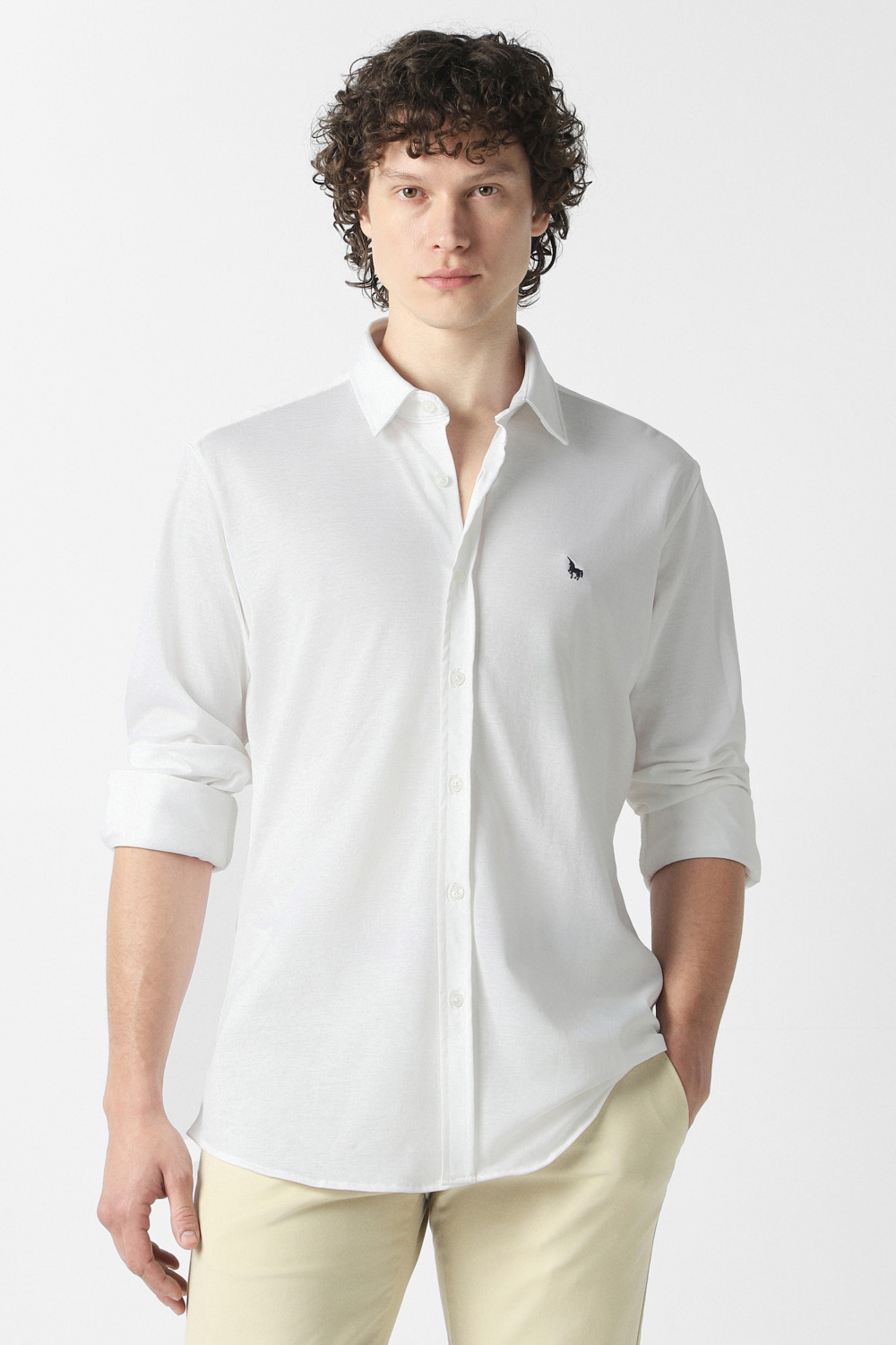 Image of VAN HEUSEN SPORT Men Solid Casual White Shirt