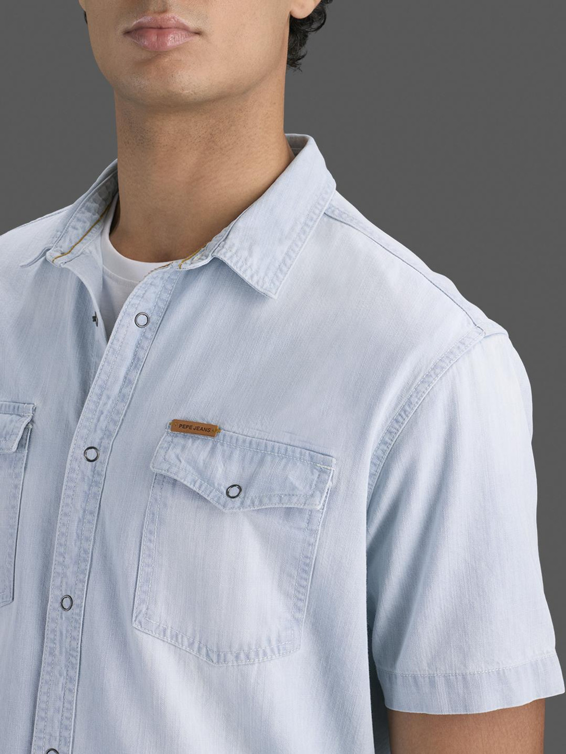 Image of Pepe Jeans Men Regular Fit Solid Spread Collar Casual Shirt