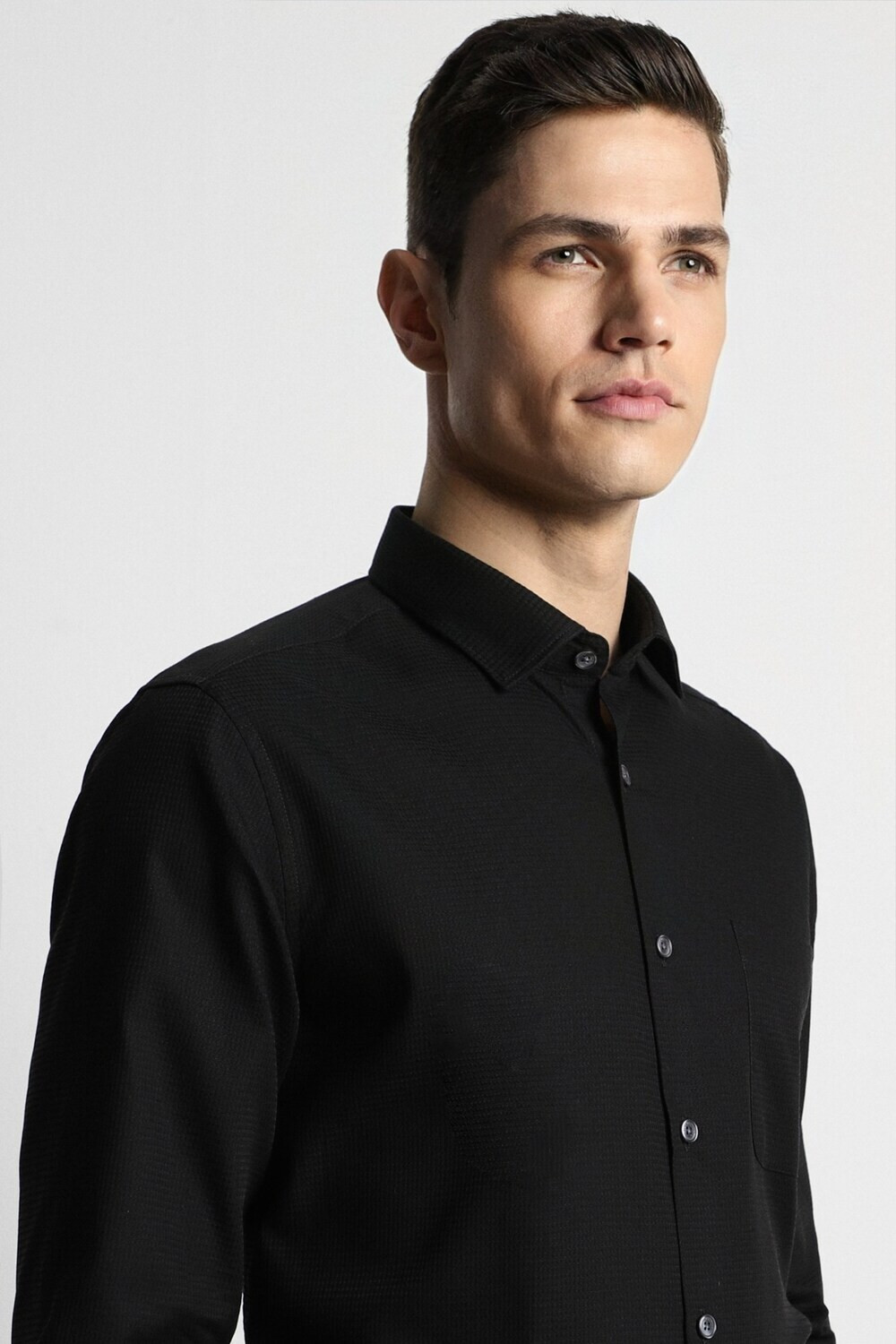 Image of PETER ENGLAND Men Solid Formal Black Shirt